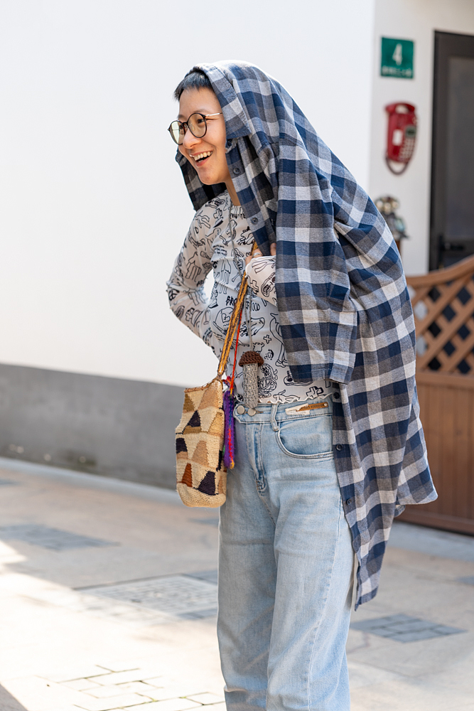 做艺术的靓女（图ZNDA1NDI3MzQ4） - 人像摄影 - 站酷设计师皮卡塞尔达原创素材 - 站酷ZCOOL