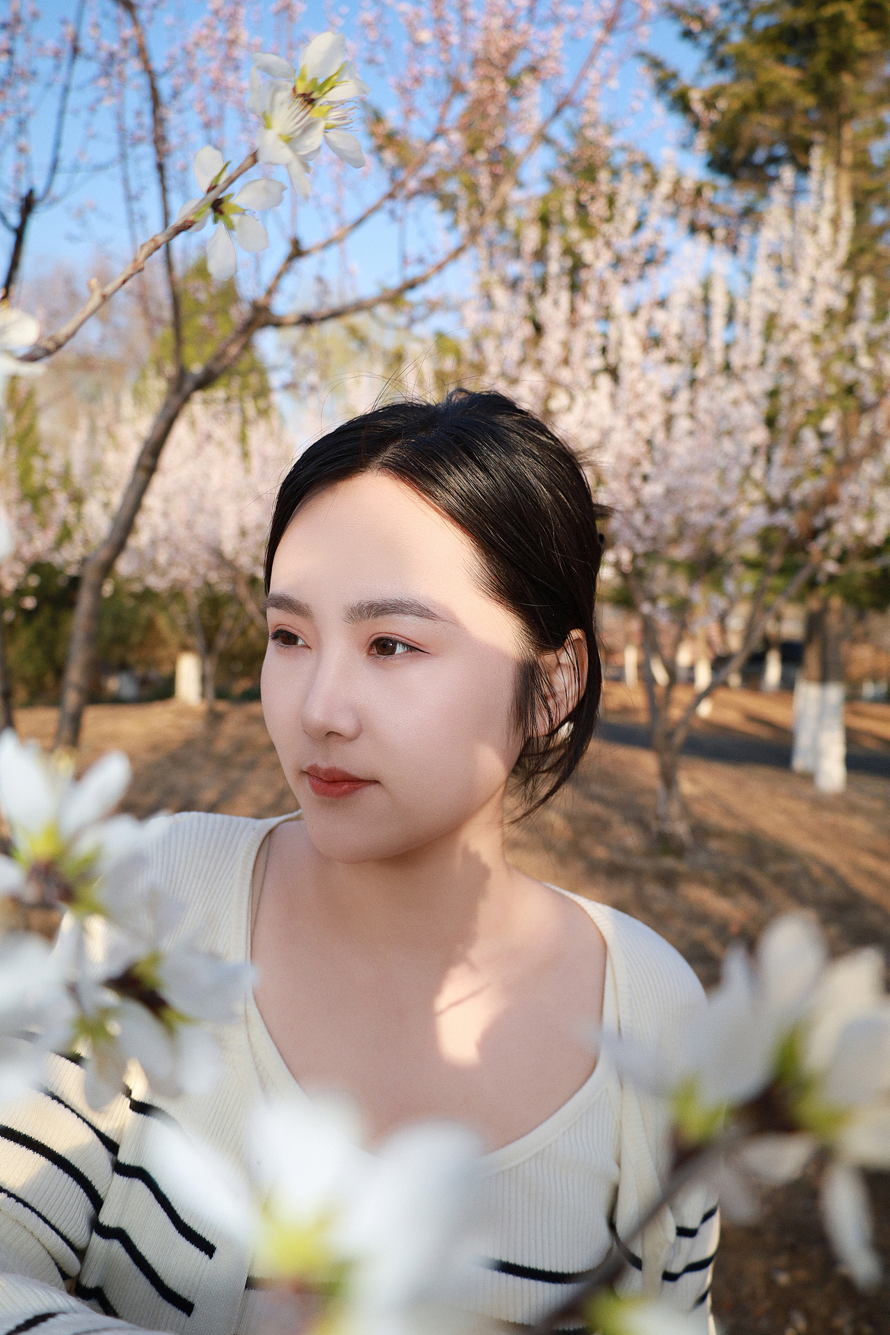 春日桃花-人像摄影【精修】（图ZNDA1NTAzNTIw） - 人像摄影 - 站酷设计师想想都开心原创素材 - 站酷ZCOOL