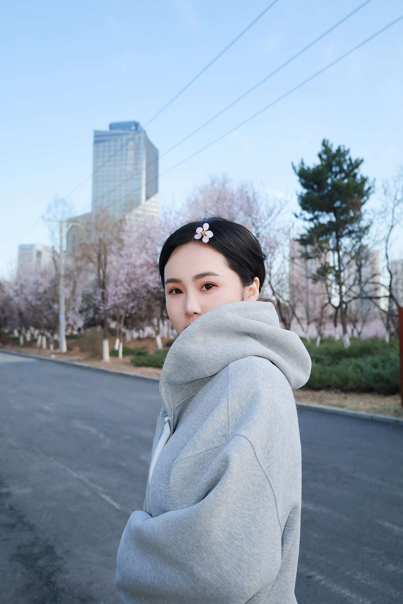 春日桃花-人像摄影【精修】（图ZNDA1NTAzNTUy） - 人像摄影 - 站酷设计师想想都开心原创素材 - 站酷ZCOOL