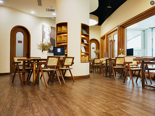 2026年4月做得好的成都婚纱摄影实体店推荐，花海拍摄打造浪漫仙境婚纱摄影