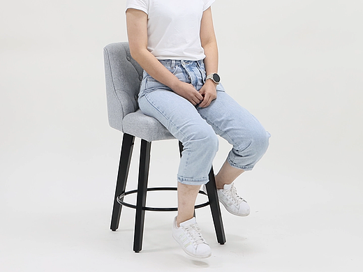 亚马逊视频-吧椅安装