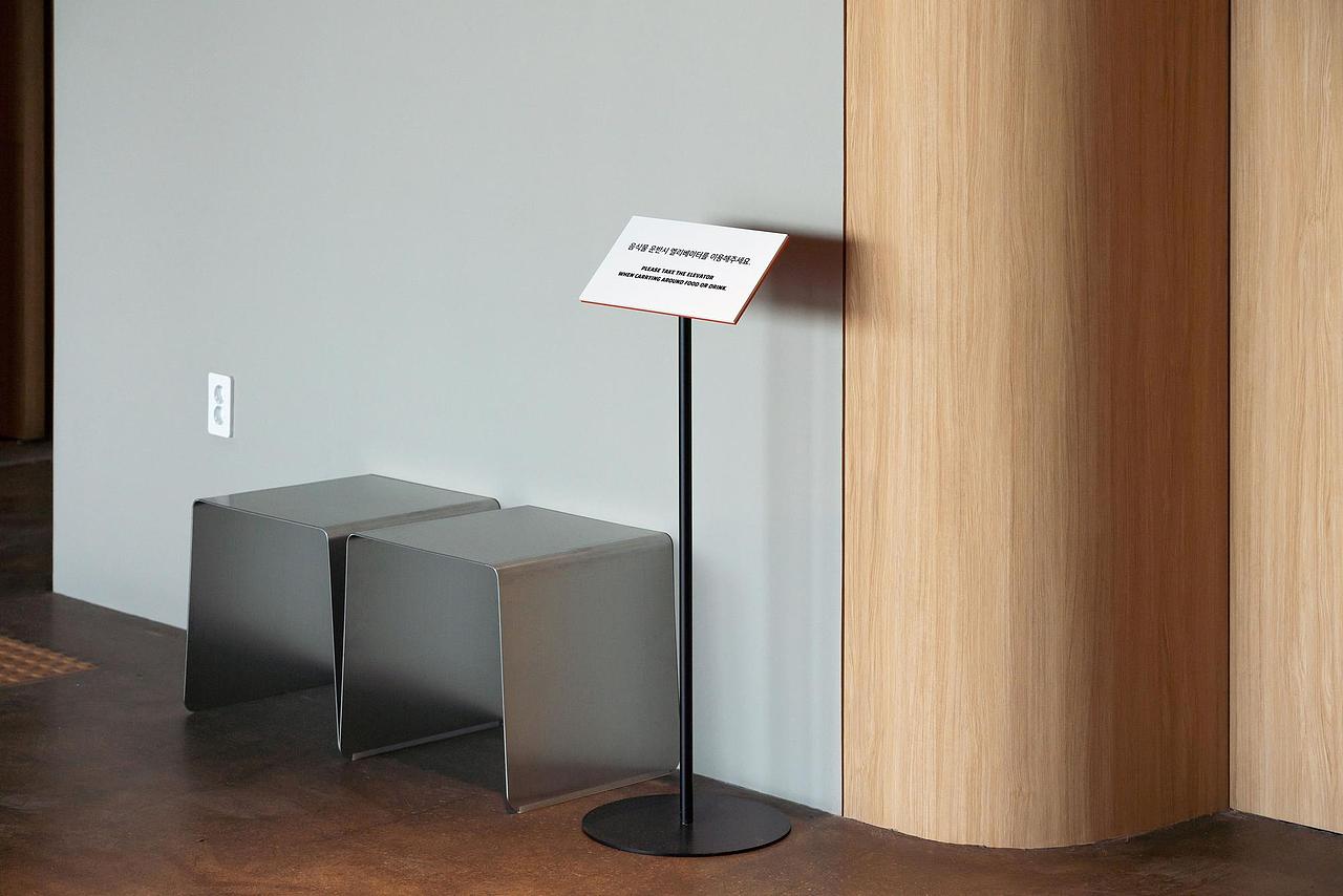 导视设计｜复合商业空间｜CAFE空间导视氛围设计（图ZNDA1NTMxNTgw） - 其他平面 - 站酷设计师长沙设计师老胡原创素材 - 站酷ZCOOL