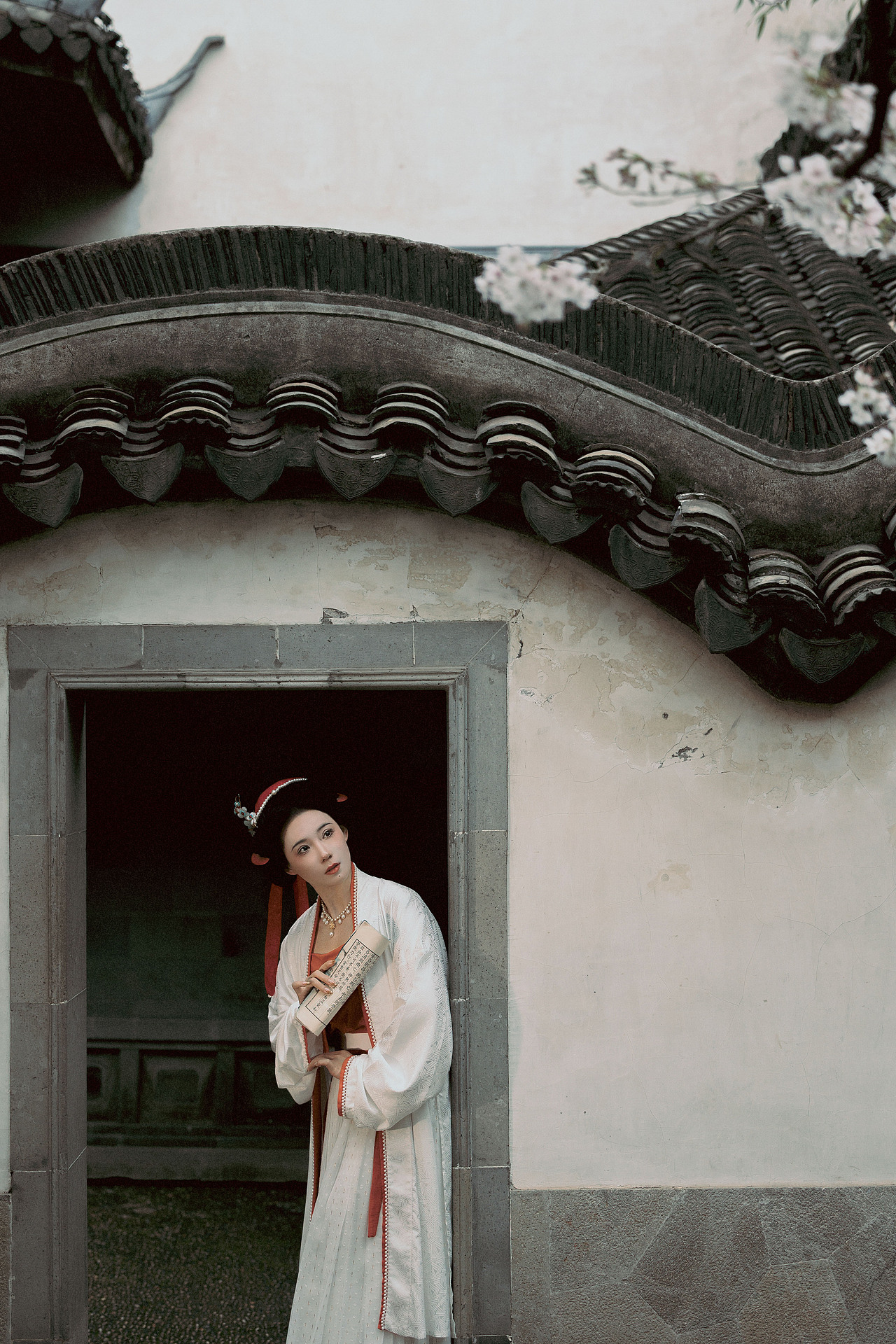 故园白樱（图ZNDA1NTM4NTI0） - 人像摄影 - 站酷设计师若寒Rock原创素材 - 站酷ZCOOL