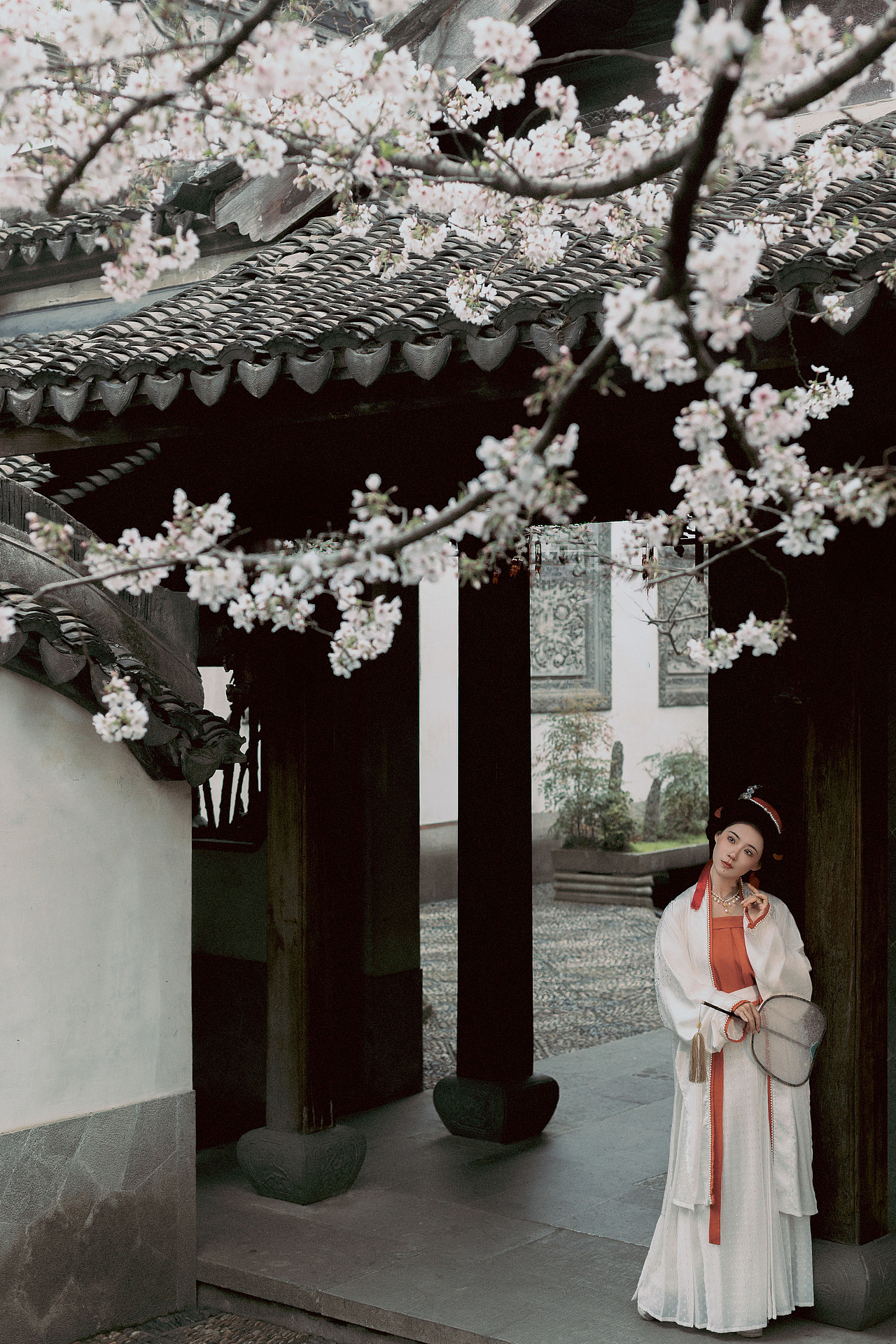 故园白樱（图ZNDA1NTM4NTYw） - 人像摄影 - 站酷设计师若寒Rock原创素材 - 站酷ZCOOL