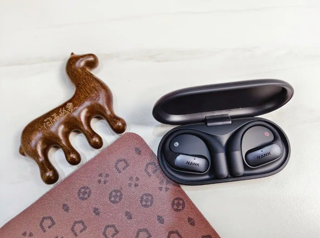 耳挂式耳机排行榜前十名有哪些？十大放心入手的开放式耳机推荐（图ZMTU1Mzg1MTY=） - 教程 - 站酷设计师Z499489643原创素材 - 站酷ZCOOL