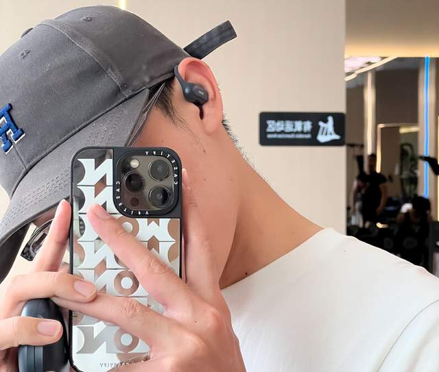 耳挂式耳机排行榜前十名有哪些？十大放心入手的开放式耳机推荐（图ZMTU1Mzg1MzI=） - 教程 - 站酷设计师Z499489643原创素材 - 站酷ZCOOL