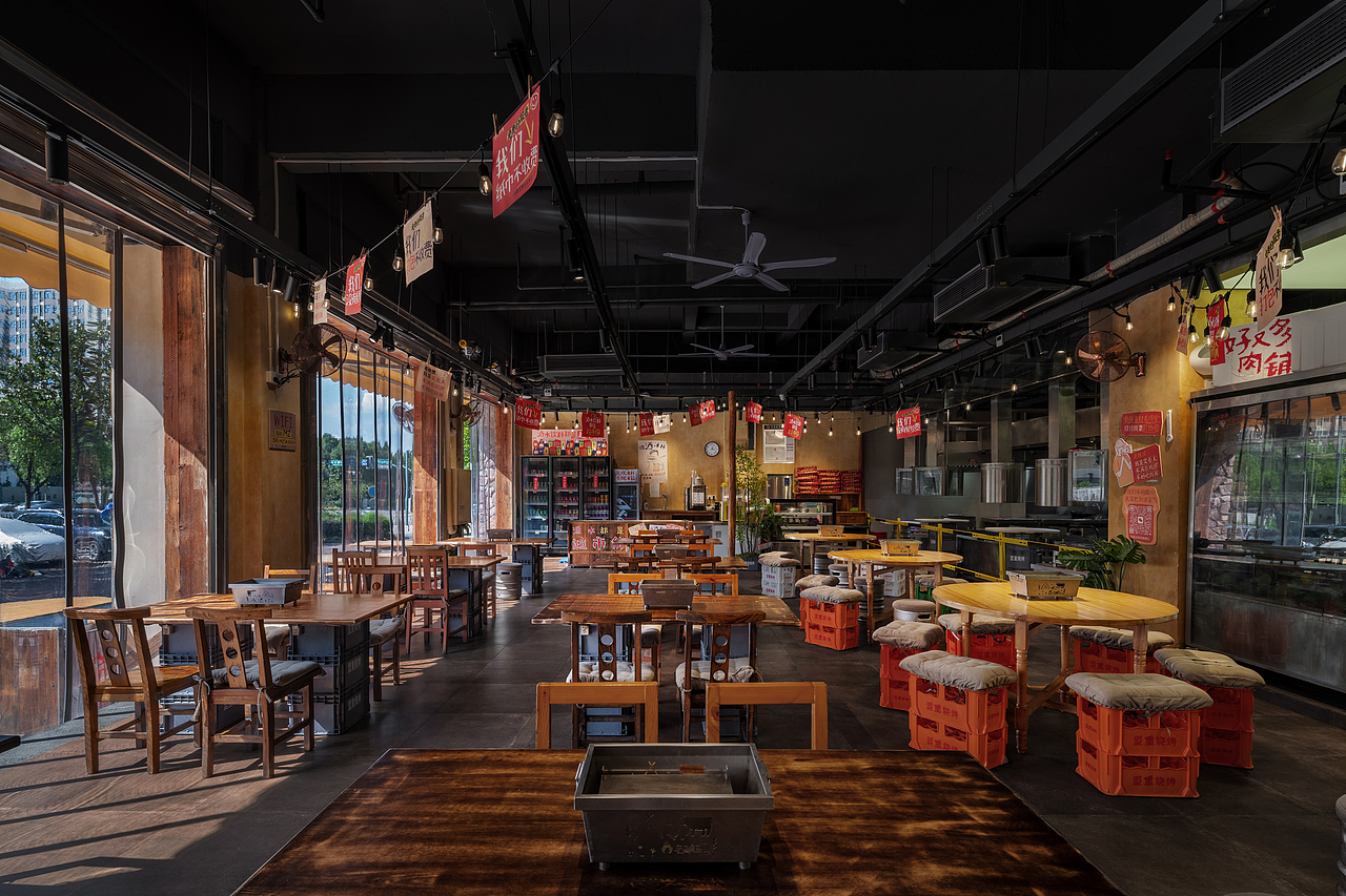 ZNEW出品 | 盟重烧烤（凤凰城店（图ZNDA1NTcxOTg4） - 酒店餐饮设计 - 站酷设计师紫牛餐饮空间设计原创素材 - 站酷ZCOOL