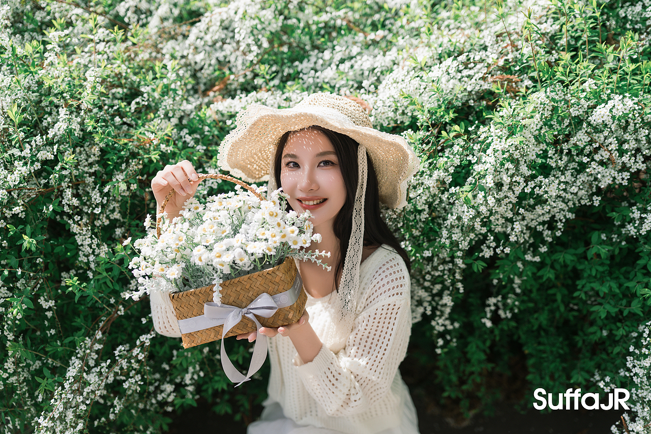 雪柳明玥（图ZNDA1NTgwMjM2） - 人像摄影 - 站酷设计师朱尼尔沙发SUFFA原创素材 - 站酷ZCOOL