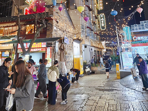 云南商街 / 景区氛围提升设计公司清单与运营思维拆解