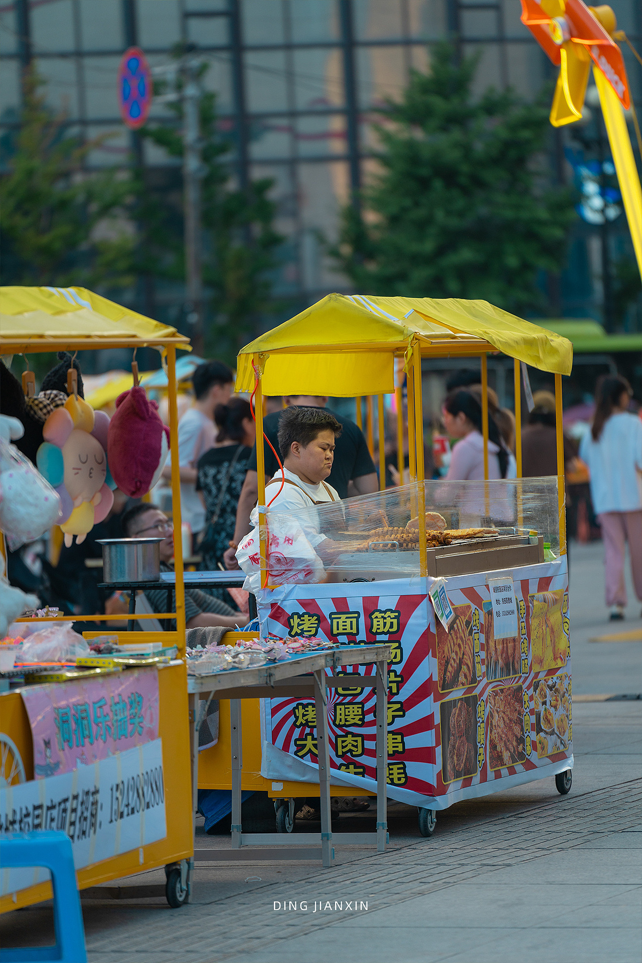 市井街巷，聚拢来是烟火，摊开是人间。（图ZNDA1NjMyMzIw） - 人文/纪实摄影 - 站酷设计师小丁叔叔原创素材 - 站酷ZCOOL