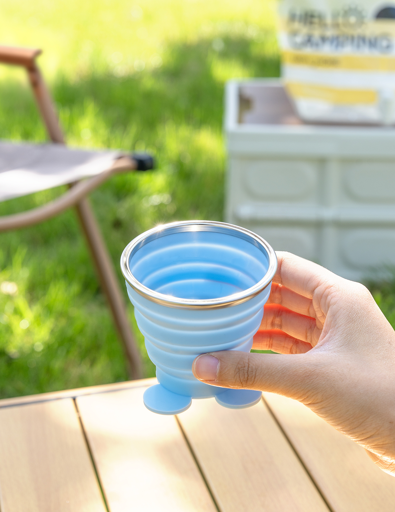 米奇露营折叠杯-【创意拍摄】(图ZNDA1NjMzNzk2) - 产品摄影 - 站酷设计师甯宇原创素材 - 站酷ZCOOL