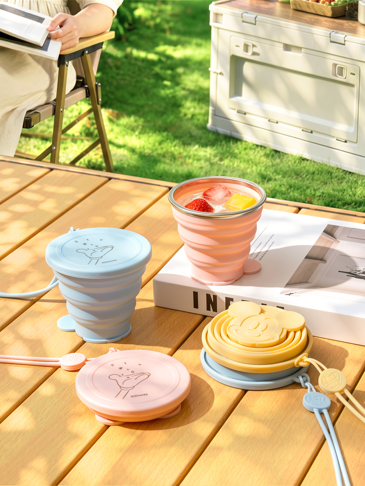 米奇露营折叠杯-【创意拍摄】(图ZNDA1NjMzODMy) - 产品摄影 - 站酷设计师甯宇原创素材 - 站酷ZCOOL