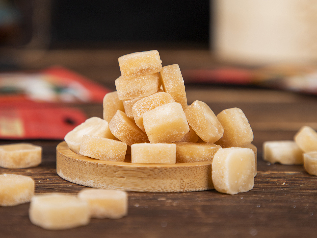 有间|梨花猫百草有机润喉糖（图ZNDA1NjU4MDI0） - 产品摄影 - 站酷设计师有间图片社原创素材 - 站酷ZCOOL