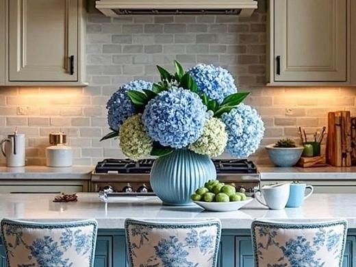 欧陆厨房美学手记：蓝白之间，时光静驻