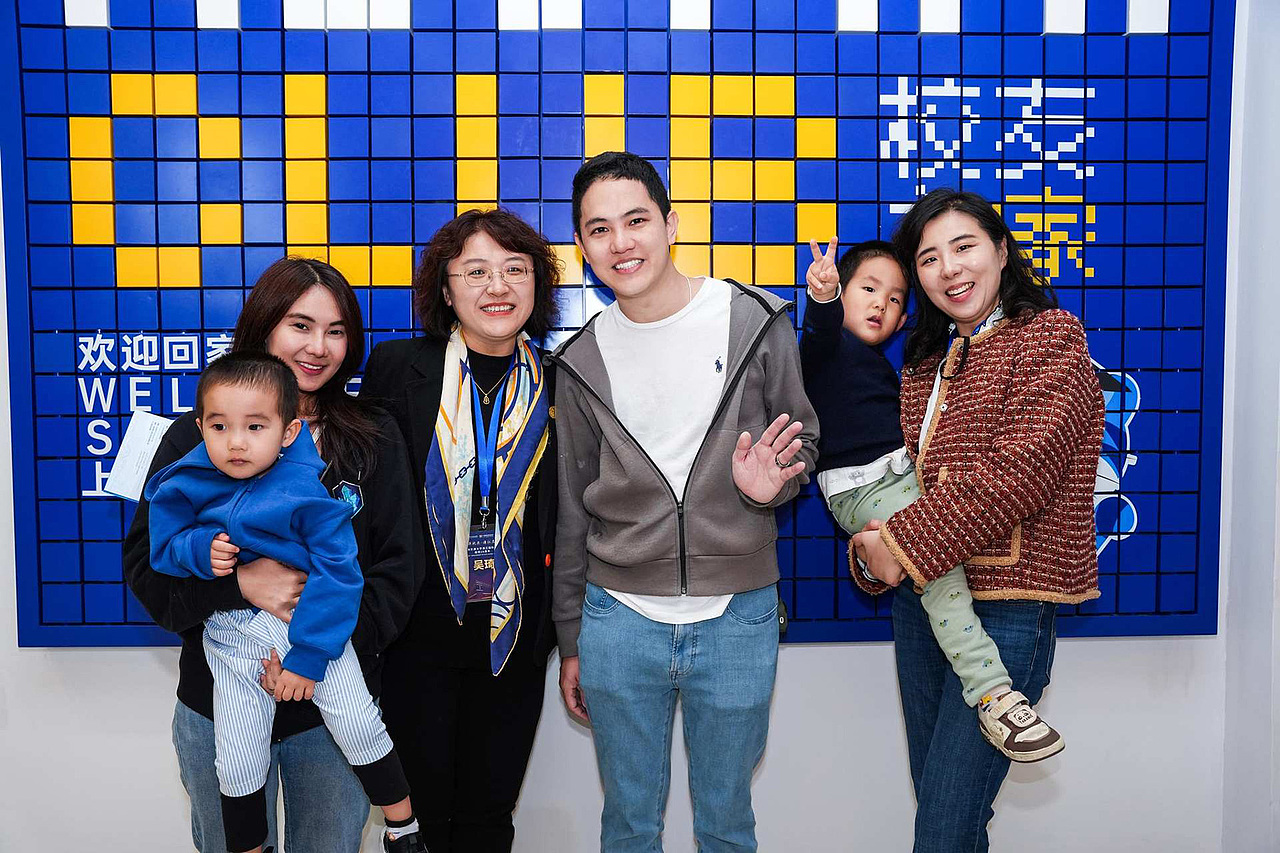 上海交大浦江国际学院校友之家（图ZNDA1Njc3MTY4） - 展陈设计 - 站酷设计师琢磨琢磨ZOMOZOMO原创素材 - 站酷ZCOOL