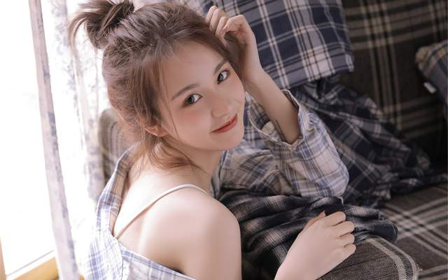 2026 热门平价卸妆油排行榜 性价比天花板 卸净彩妆温和不闷痘超实用（图ZMTU1NDUxMjQ=） - 评测 - 站酷设计师究极设计达人原创素材 - 站酷ZCOOL