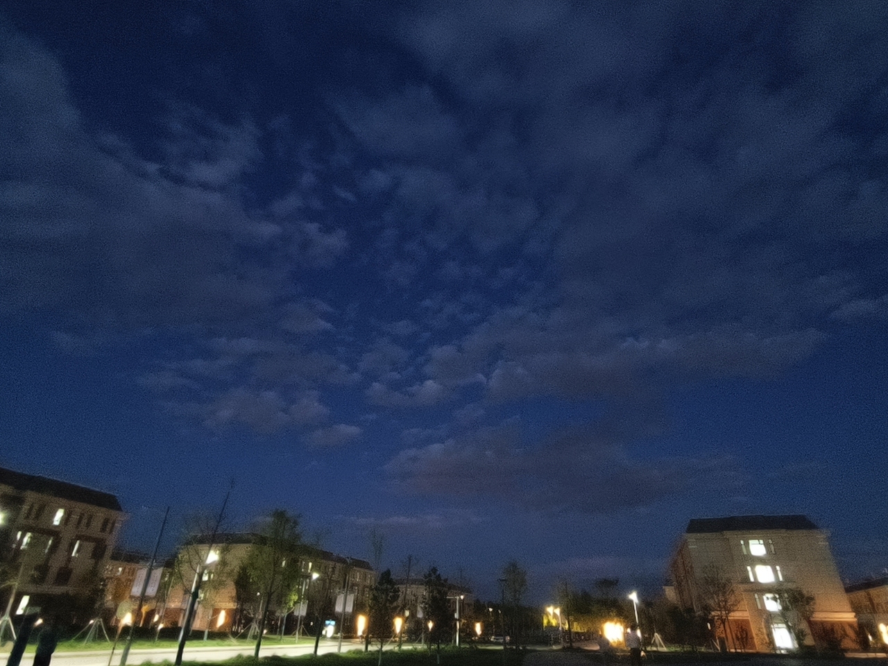 学校生活（图ZNDA1NjkwNjQw） - 风光摄影 - 站酷设计师微醺柚茶原创素材 - 站酷ZCOOL