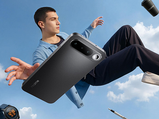 realme 16 5G海外营销人物海报 