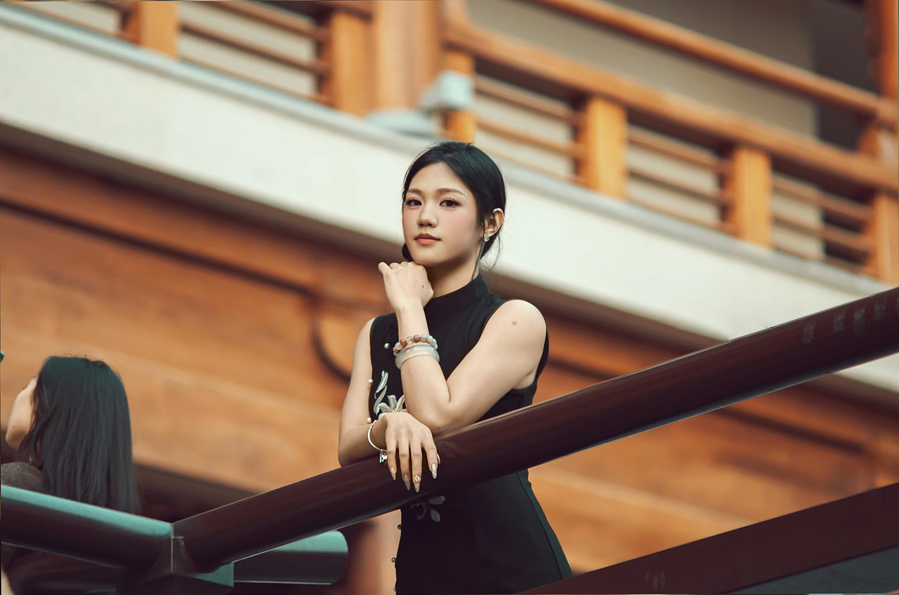 一件旗袍，万种风华（图ZNDA1ODAxNjE2） - 人像摄影 - 站酷设计师阿北人原创素材 - 站酷ZCOOL