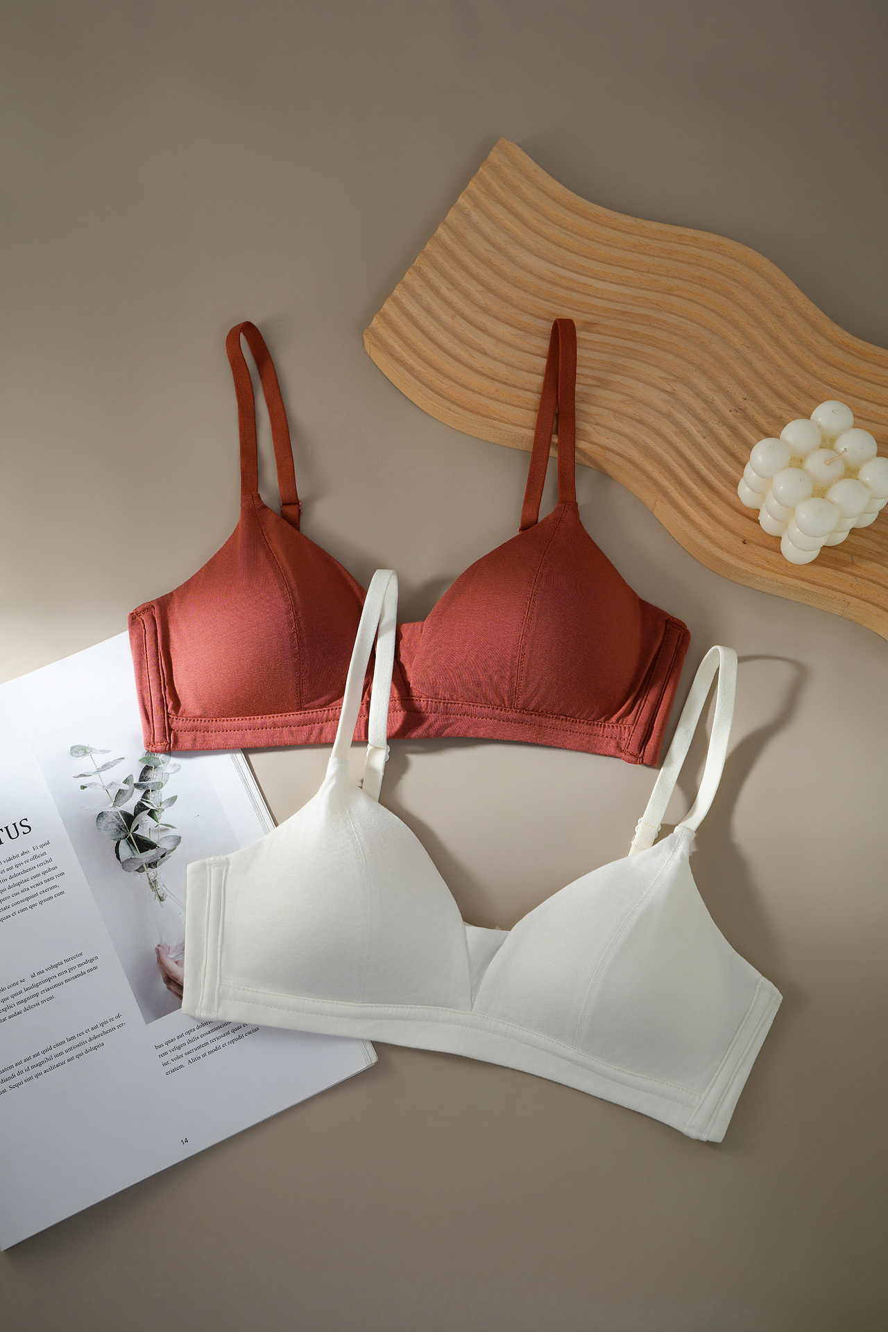 ins风内衣拍摄（图ZNDA1ODAyNjcy） - 产品摄影 - 站酷设计师王西瓜爱摄影原创素材 - 站酷ZCOOL