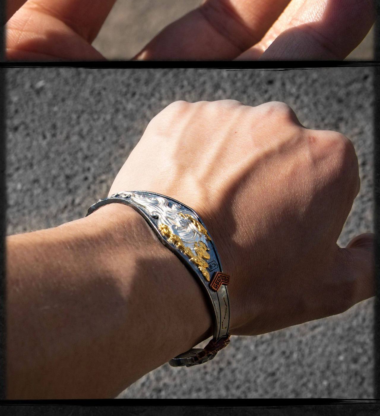 山海白泽·手镯 | 百晓通天地：一镯一世界 腕上见乾坤（图ZNDA1ODA4MjYw） - 首饰设计 - 站酷设计师梦龙设计原创素材 - 站酷ZCOOL