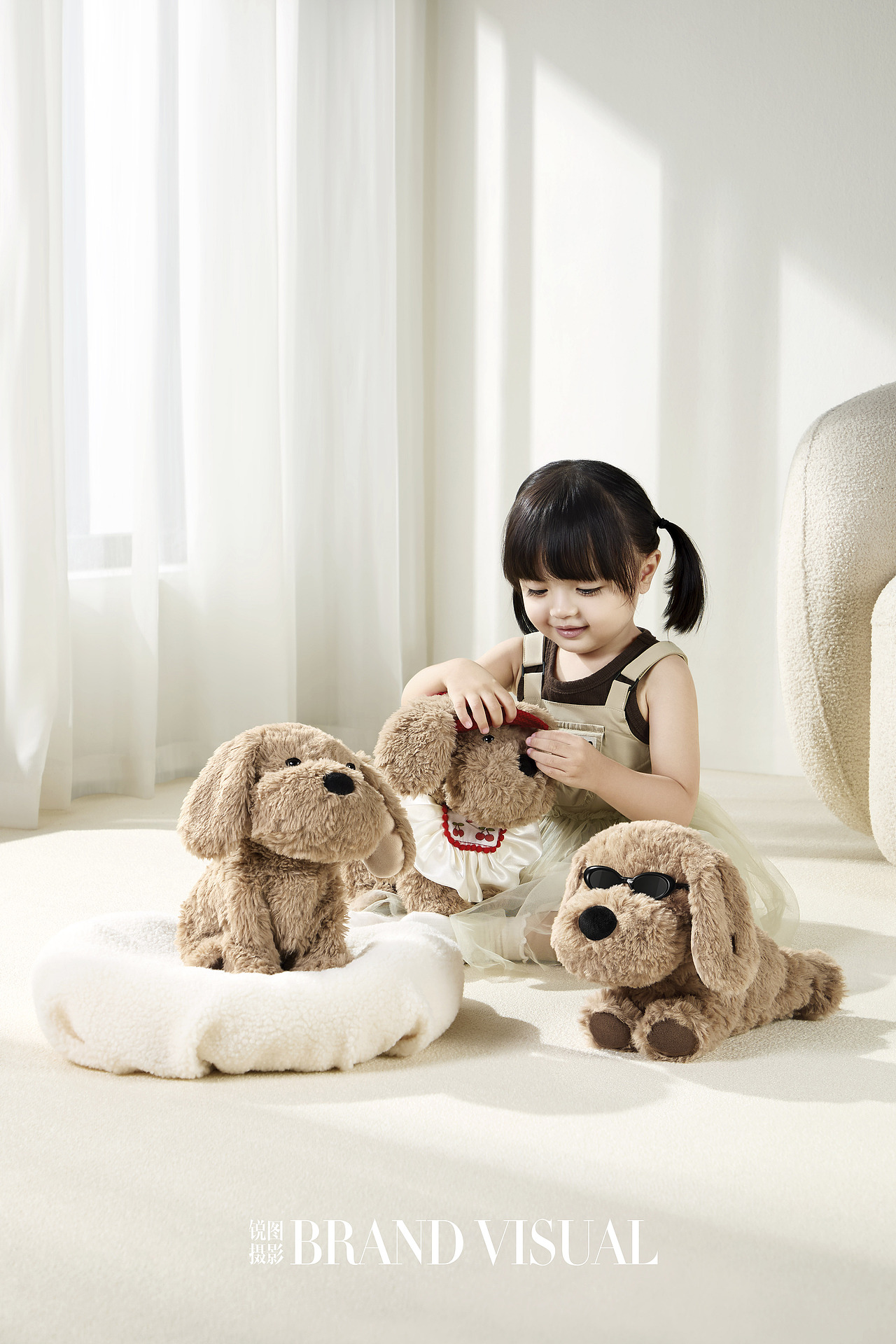 儿童毛绒玩具礼盒套装｜安抚玩偶电商摄影｜亚马逊拍摄（图ZNDA1ODYxODQw） - 产品摄影 - 站酷设计师东莞电商产品摄影原创素材 - 站酷ZCOOL