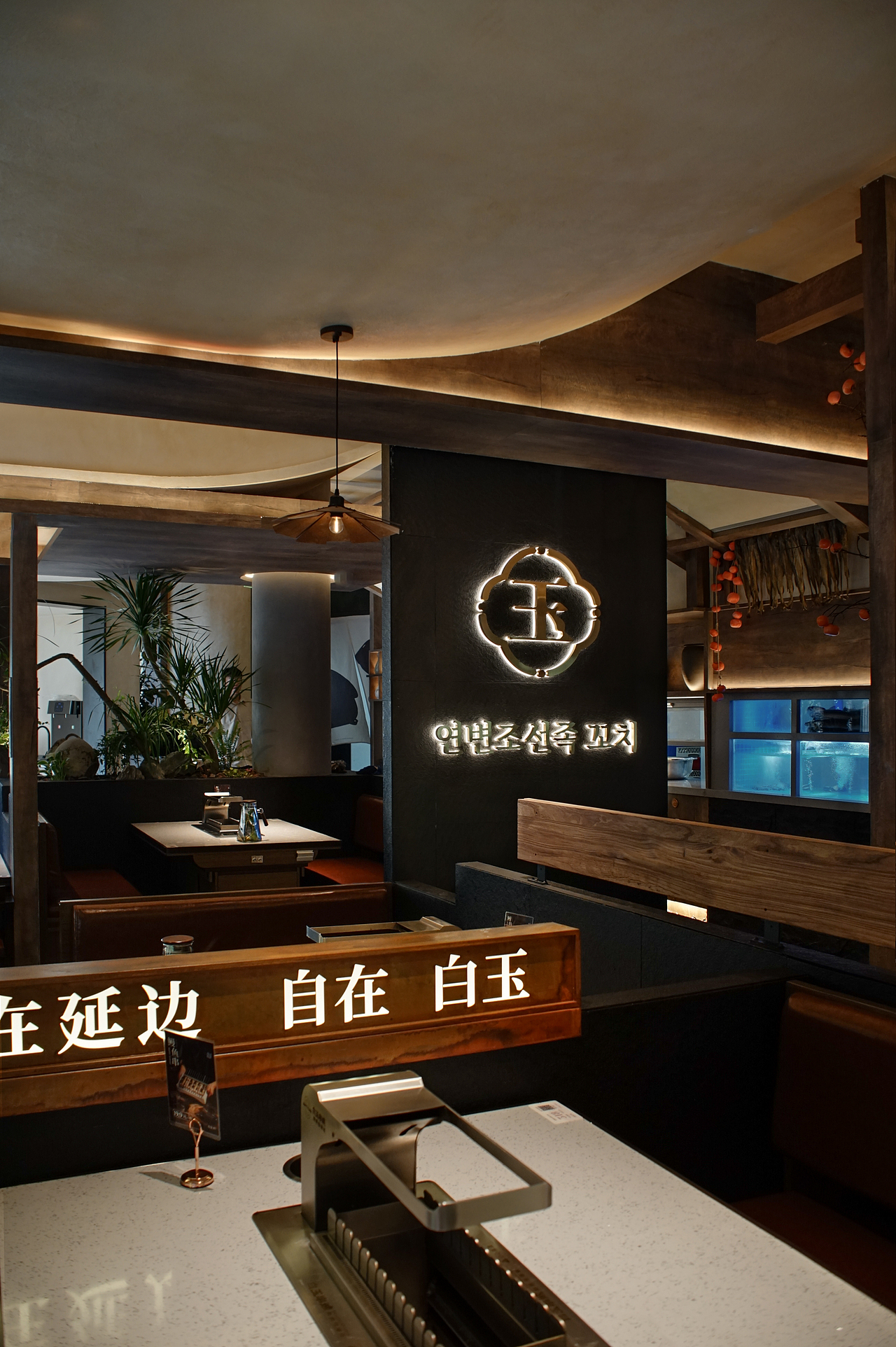 山野设计 × 白玉（图ZNDA1ODgyMDE2） - 酒店餐饮设计 - 站酷设计师Shanyedesign原创素材 - 站酷ZCOOL