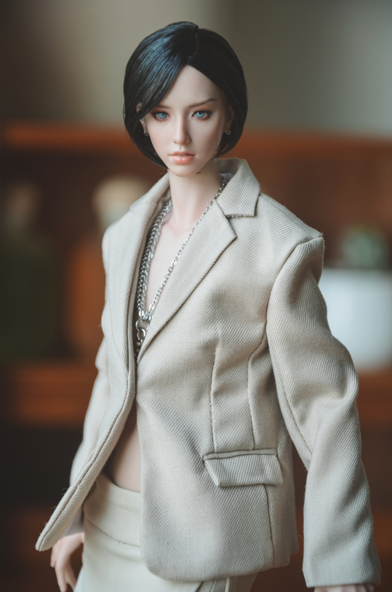 给女人偶剪了短发，穿上西装能有多帅？（图ZNDA1OTgwNDA0） - 手办/模玩 - 站酷设计师Solin孙师唬原创素材 - 站酷ZCOOL