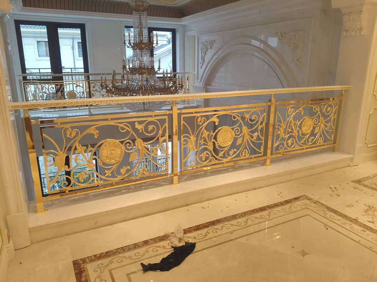 如何选一款适合你家的铝板雕刻楼梯护栏（图ZNDA1OTkyOTcy） - 其他工业/产品 - 站酷设计师艺术金属原创素材 - 站酷ZCOOL