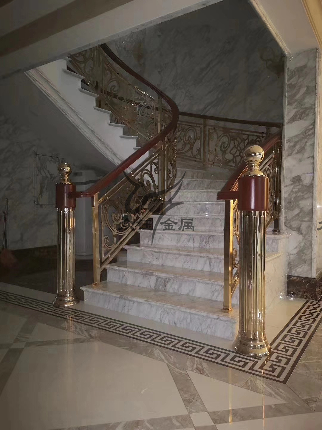 别墅楼梯铝板雕花护栏 全国测量安装（图ZNDA1OTkzMDc2） - 其他工业/产品 - 站酷设计师艺术金属原创素材 - 站酷ZCOOL