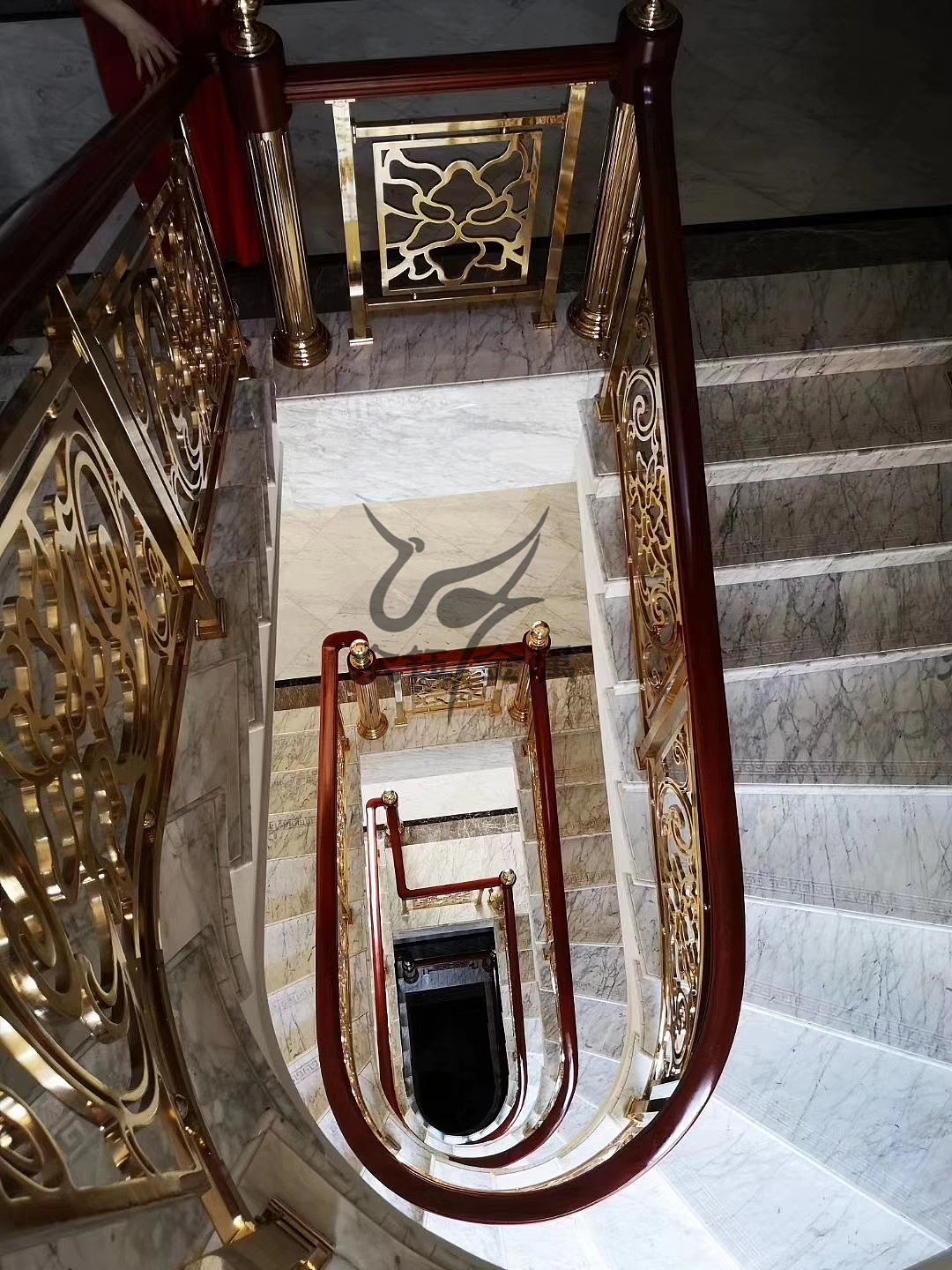 别墅楼梯铝板雕花护栏 全国测量安装（图ZNDA1OTkzMDcy） - 其他工业/产品 - 站酷设计师艺术金属原创素材 - 站酷ZCOOL