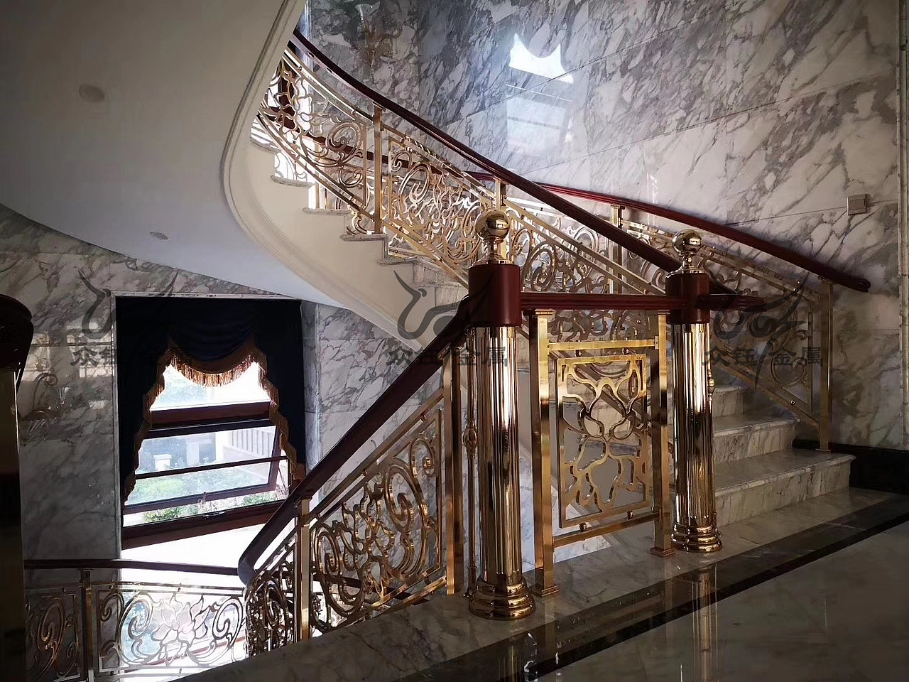 别墅楼梯铝板雕花护栏 全国测量安装（图ZNDA1OTkzMDY4） - 其他工业/产品 - 站酷设计师艺术金属原创素材 - 站酷ZCOOL