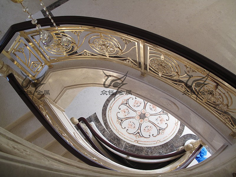 私人别墅精雕铝板镀金楼梯护栏 上门测量安装（图ZNDA1OTk0NzQ0） - 其他工业/产品 - 站酷设计师艺术金属原创素材 - 站酷ZCOOL