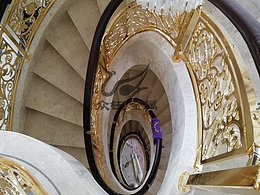 铜铝雕花五谷丰登连体旋转楼梯护栏平台栏杆 上门安装