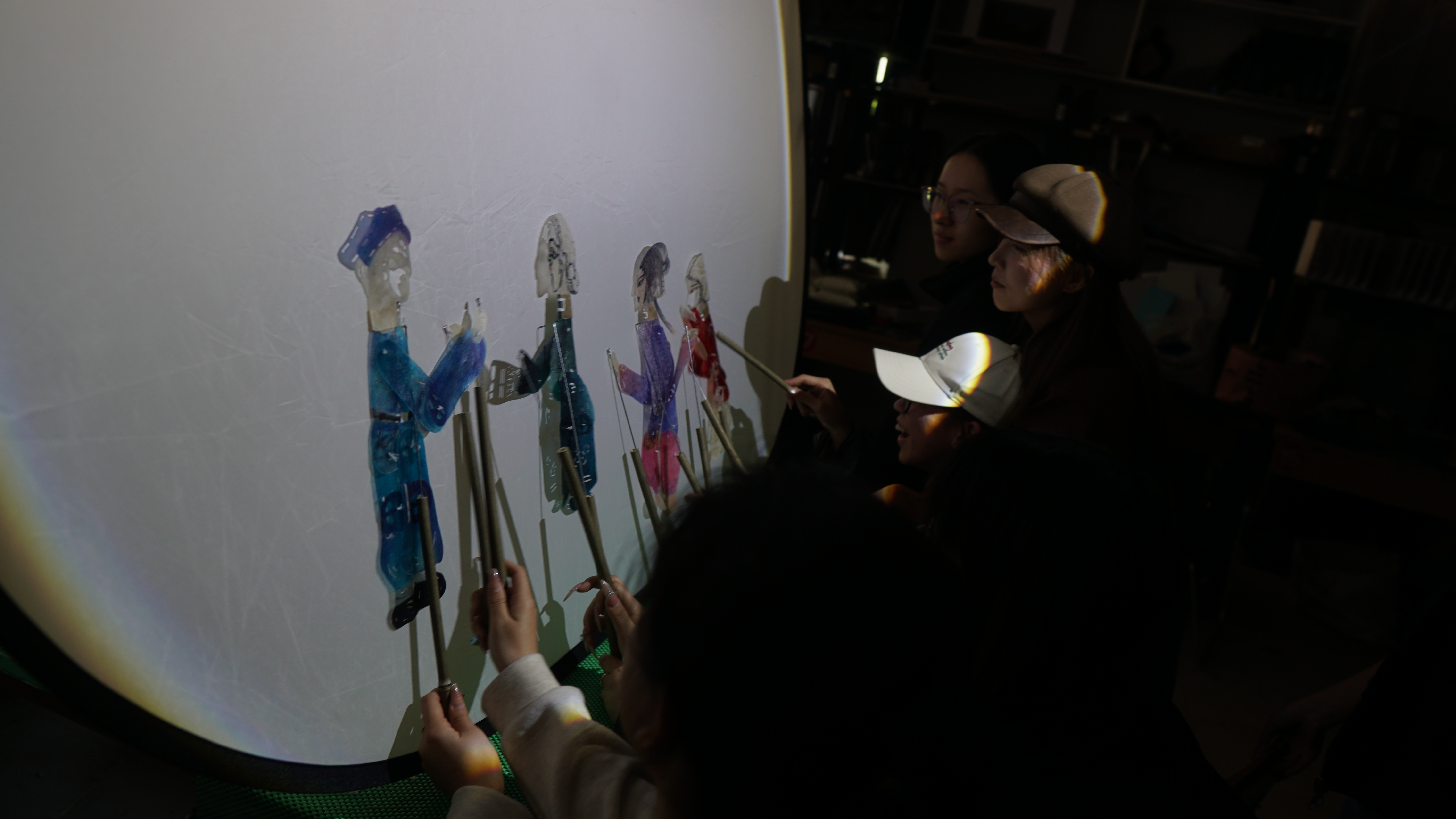 皮影戏 沈阳音乐学院社会实践（图ZMTU1NjIwMDg=） - 观点 - 站酷设计师谷小松原创素材 - 站酷ZCOOL