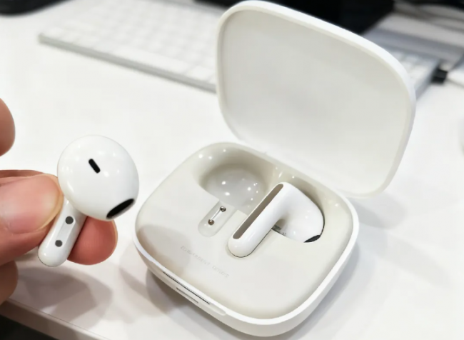 蓝牙耳机什么牌子的音质最好佩戴舒适？十大口碑最好蓝牙耳机分享（图ZMTU1NjMxNjg=） - 评测 - 站酷设计师咕噜小熊原创素材 - 站酷ZCOOL