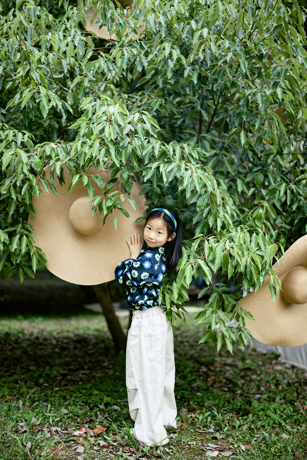 在森林里不期而遇（图ZNDA2MDc3MjE2） - 人像摄影 - 站酷设计师洪小漩原创素材 - 站酷ZCOOL