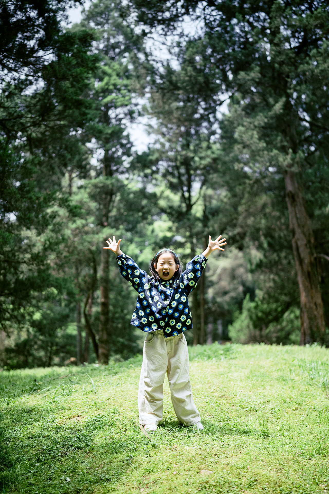 在森林里不期而遇（图ZNDA2MDc3Mzcy） - 人像摄影 - 站酷设计师洪小漩原创素材 - 站酷ZCOOL