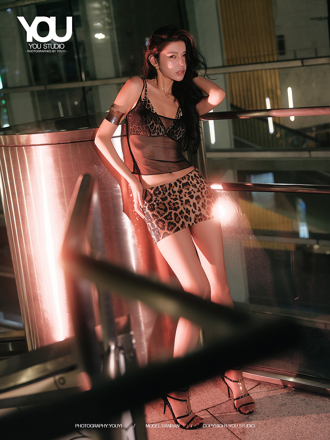 【有映畫】薄夜（圖ZNDA2MDgxMzky） - 人像攝影 - 站酷設(shè)計師游弋YOUYI原創(chuàng)素材 - 站酷ZCOOL