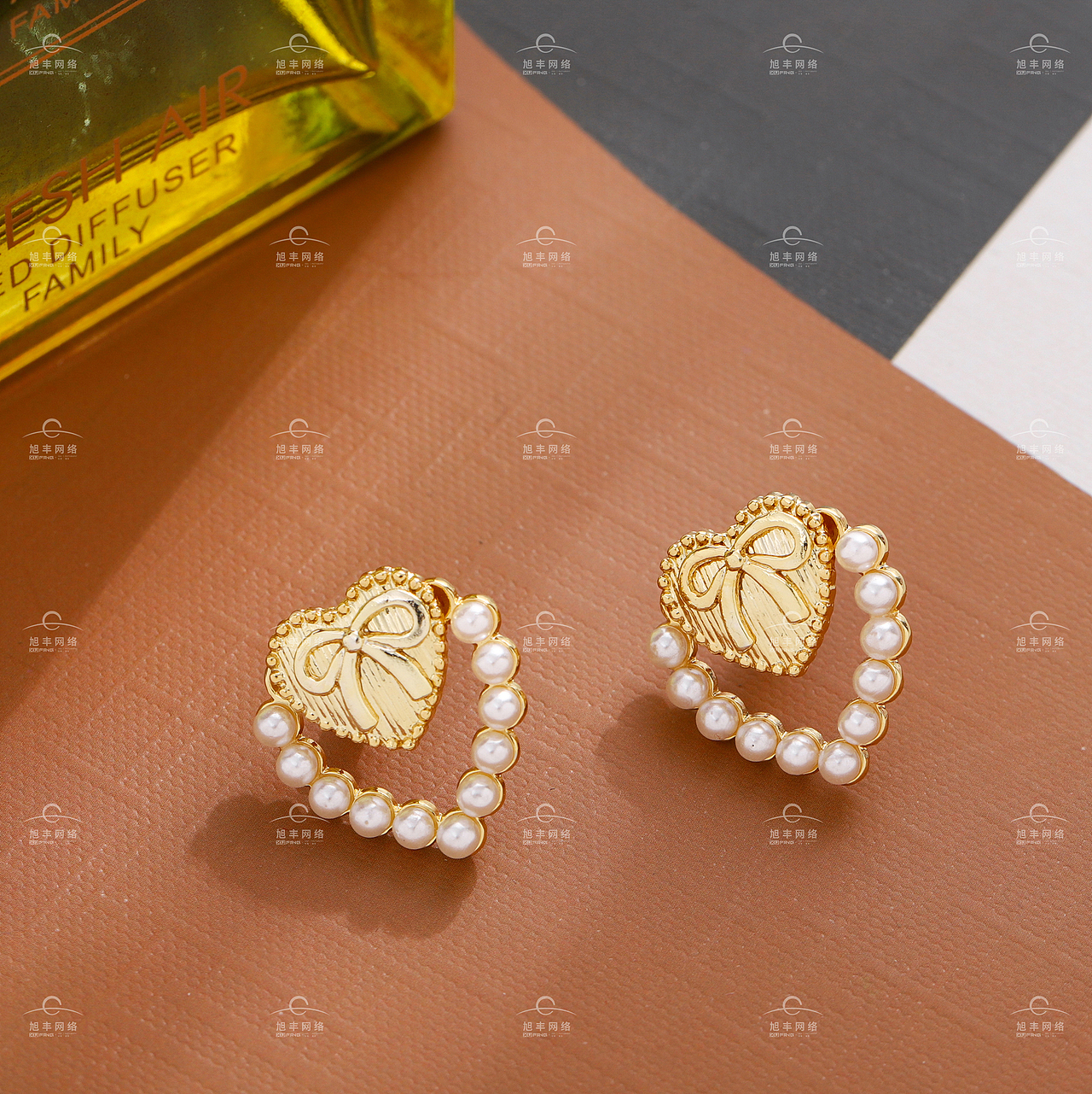 旭丰摄影---饰品（耳环）（图ZNDA2MTYzNTEy） - 产品摄影 - 站酷设计师旭丰网络视觉中心原创素材 - 站酷ZCOOL
