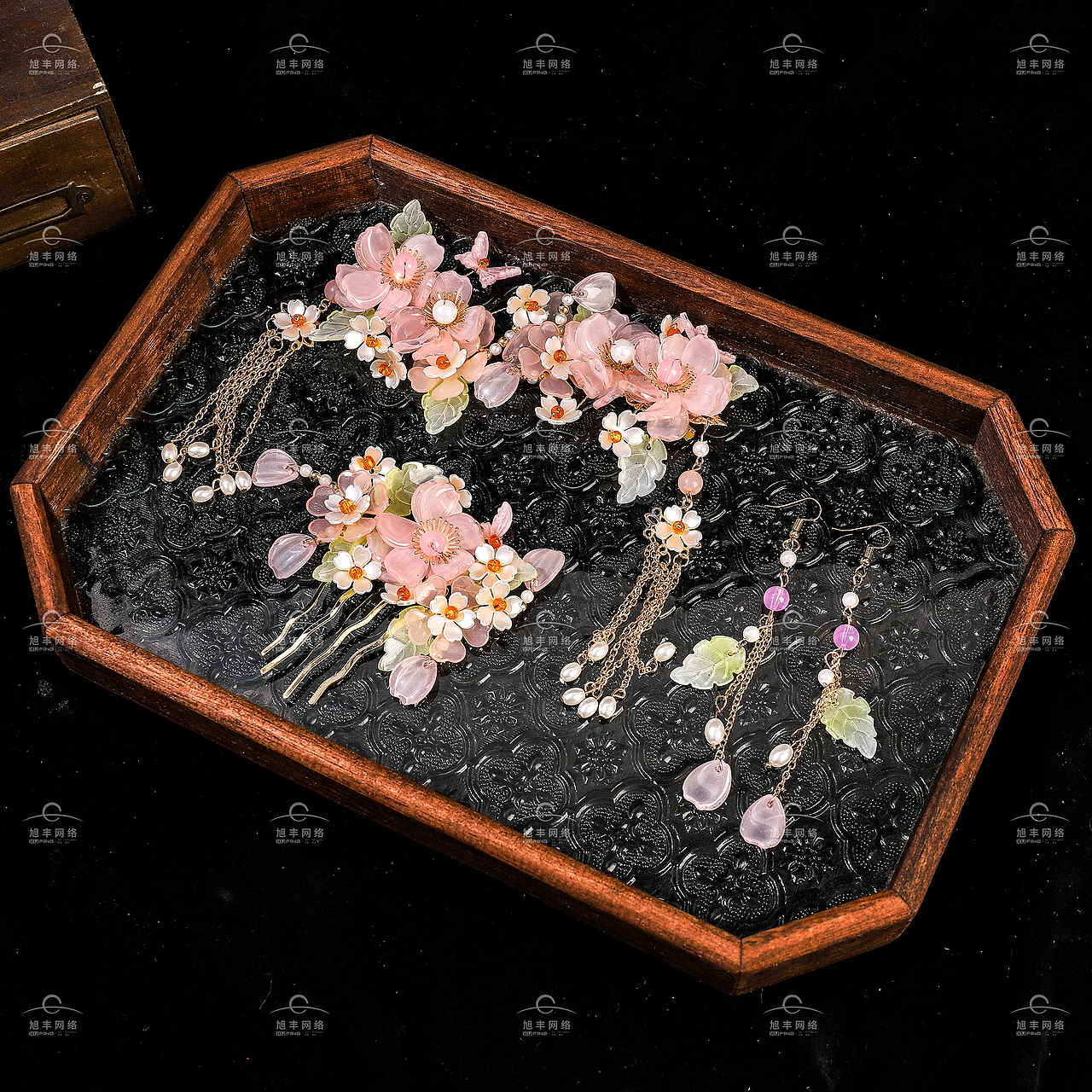 旭豐攝影---飾品（發(fā)飾）（圖ZNDA2MTYzOTY0） - 產(chǎn)品攝影 - 站酷設(shè)計(jì)師旭豐網(wǎng)絡(luò)視覺中心原創(chuàng)素材 - 站酷ZCOOL