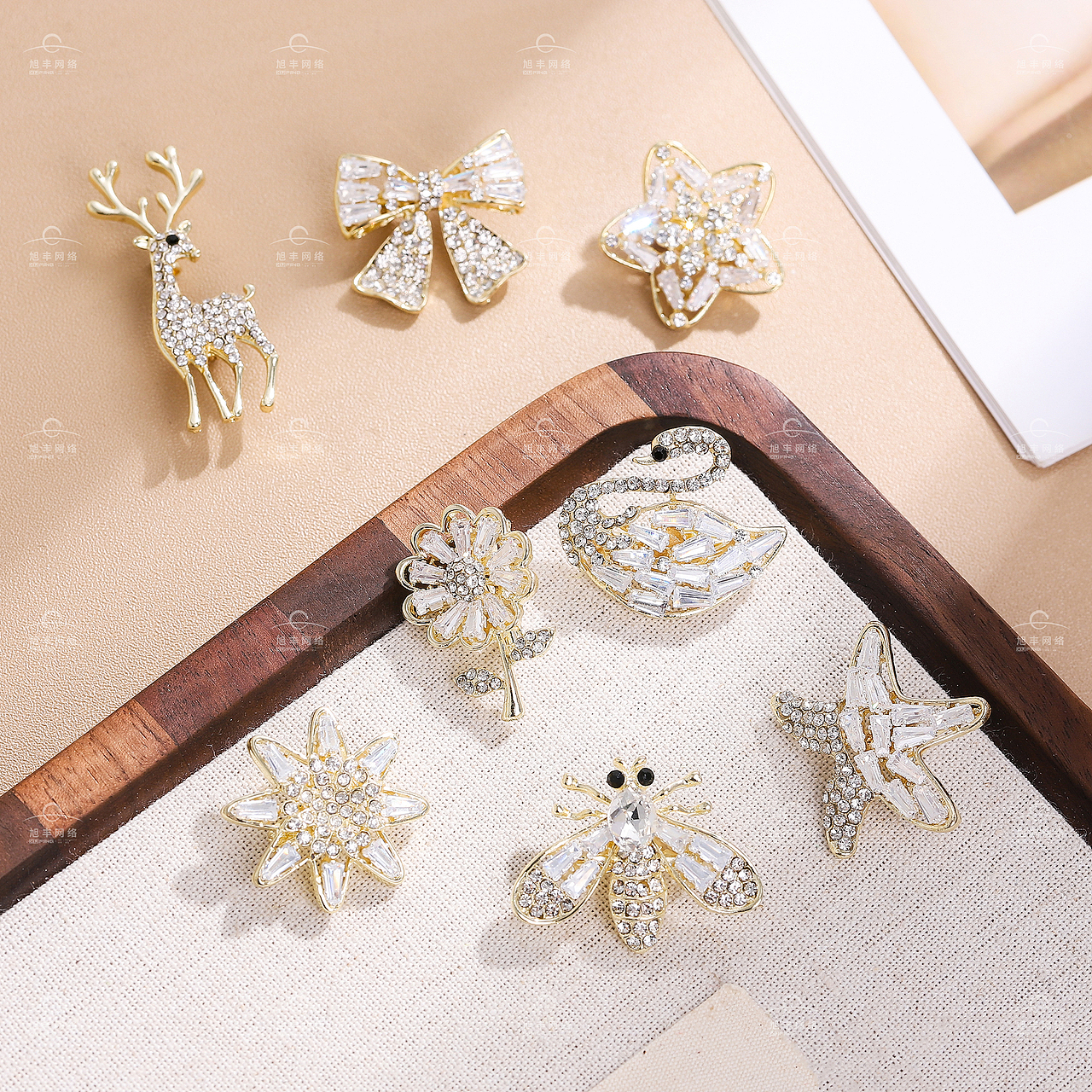 旭豐攝影---飾品（發(fā)飾）（圖ZNDA2MTYzOTg0） - 產(chǎn)品攝影 - 站酷設(shè)計(jì)師旭豐網(wǎng)絡(luò)視覺中心原創(chuàng)素材 - 站酷ZCOOL