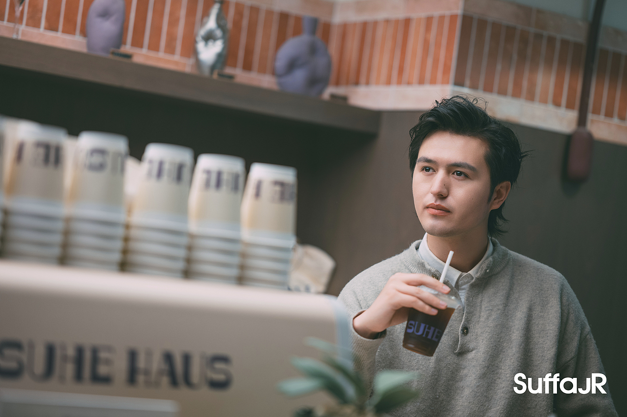 人像摄影Umt（图ZNDA2MjA4ODAw） - 人像摄影 - 站酷设计师朱尼尔沙发SUFFA原创素材 - 站酷ZCOOL