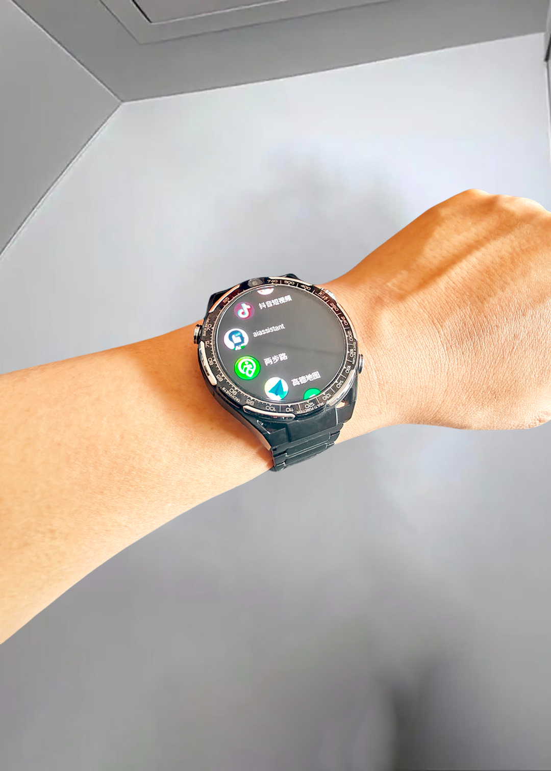 不止是手表，更是腕上手机：览邦Watch Ultra独立通信与AI操控交互（图ZMTU1Nzg4OTI=） - 资讯 - 站酷设计师来这个世界看看原创素材 - 站酷ZCOOL
