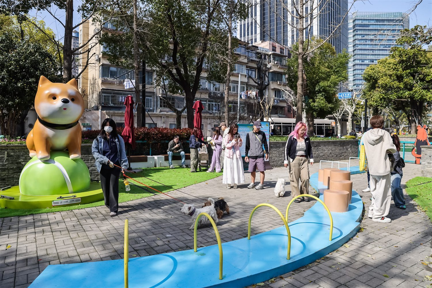 上海今潮8弄美陈设计如何用场景连接传统与现代-肆墨设计（图ZMTU1NzkxNjg=） - 资讯 - 站酷设计师肆墨设计原创素材 - 站酷ZCOOL