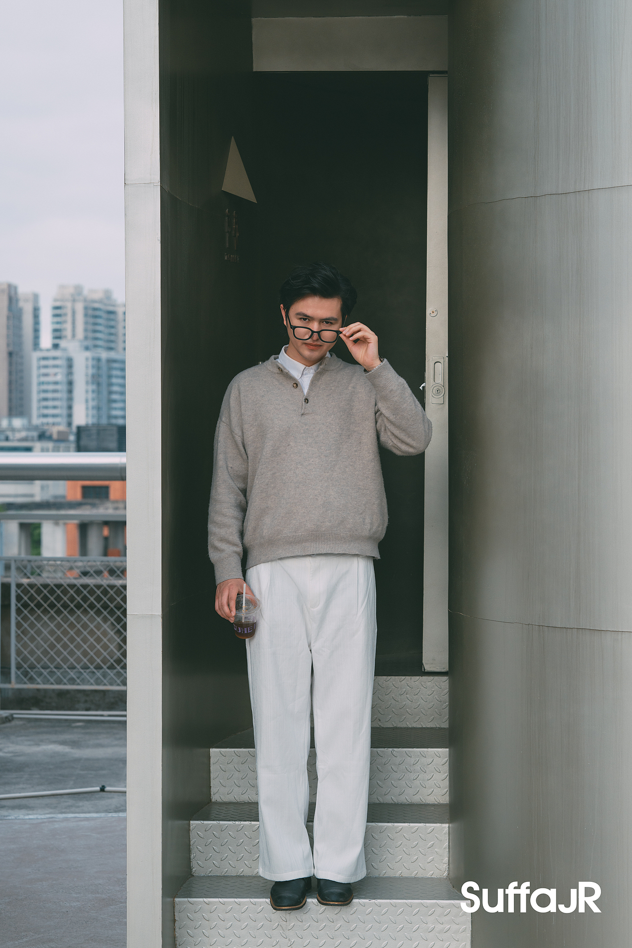 街头人像摄影Umt2（图ZNDA2MjYwMzA4） - 人像摄影 - 站酷设计师朱尼尔沙发SUFFA原创素材 - 站酷ZCOOL