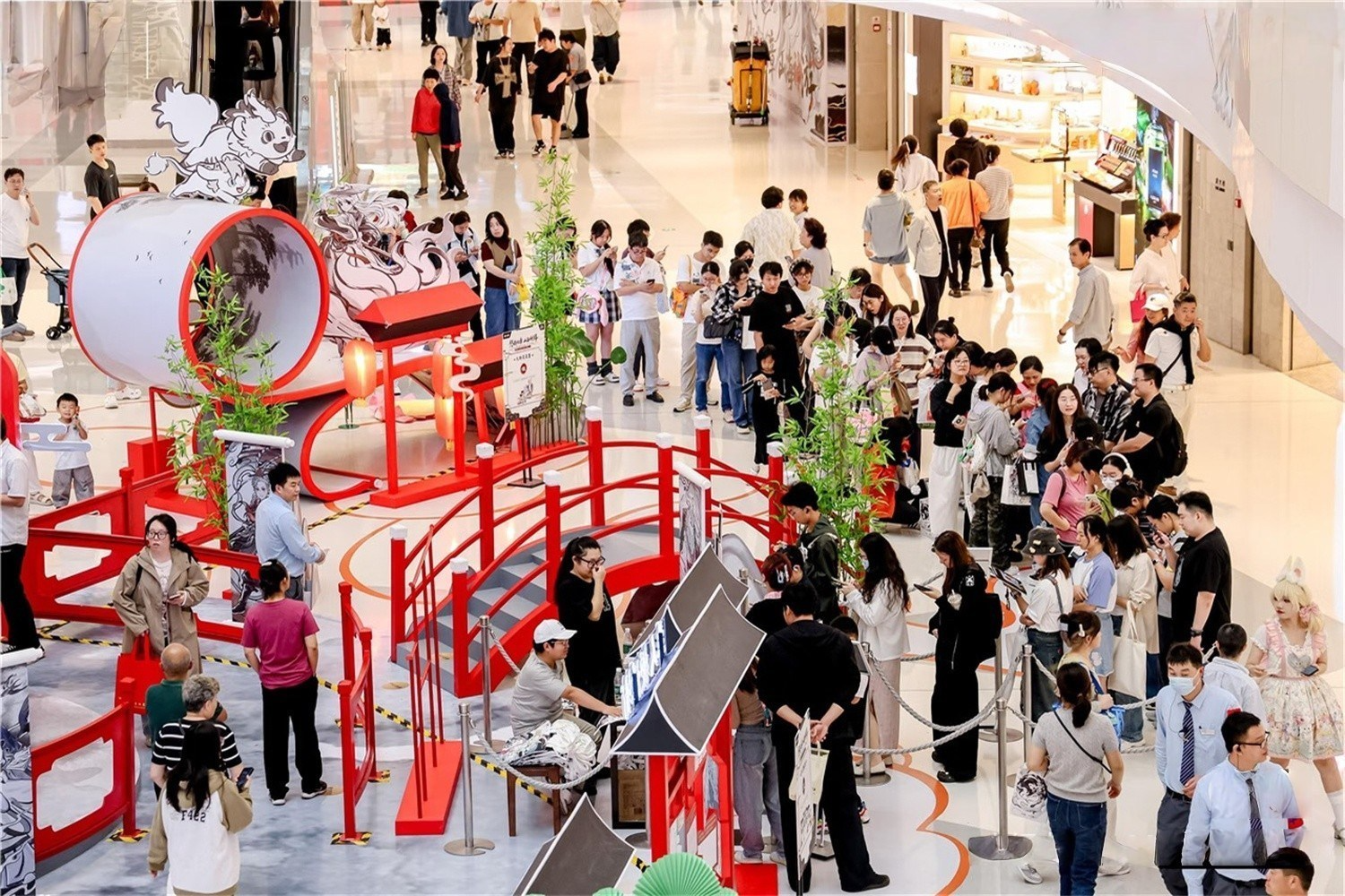 同样是做“上海商场氛围美陈设计”，为什么有的火出圈、有的无人问？肆墨设计（图ZMTU1Nzk5Njg=） - 资讯 - 站酷设计师肆墨设计原创素材 - 站酷ZCOOL