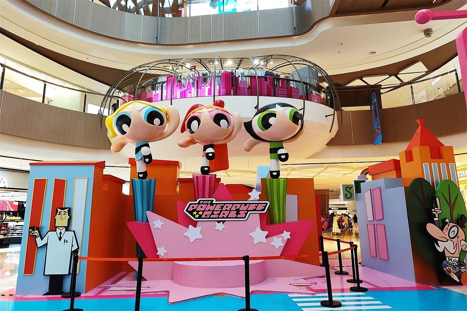 同样是做“上海商场氛围美陈设计”，为什么有的火出圈、有的无人问？肆墨设计（图ZMTU1Nzk5ODg=） - 资讯 - 站酷设计师肆墨设计原创素材 - 站酷ZCOOL