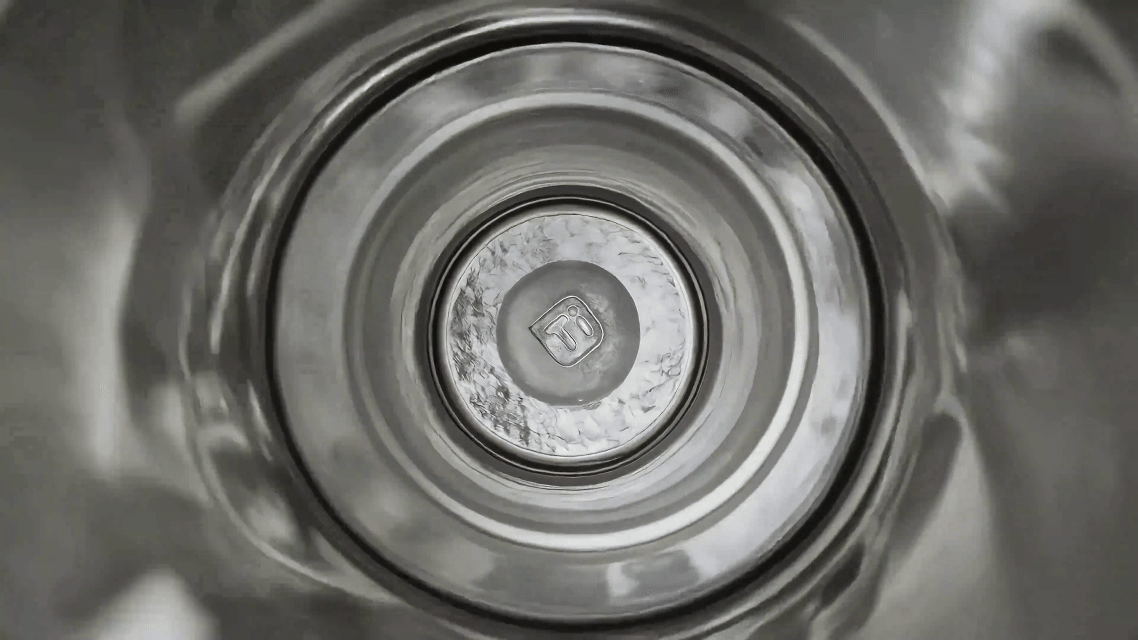 康巴赫新品发布会「纯钛徒步钛杯」｜一杯子，一辈子（图ZNDA2MjY3MjM2） - 产品摄影 - 站酷设计师加号视觉供应商原创素材 - 站酷ZCOOL