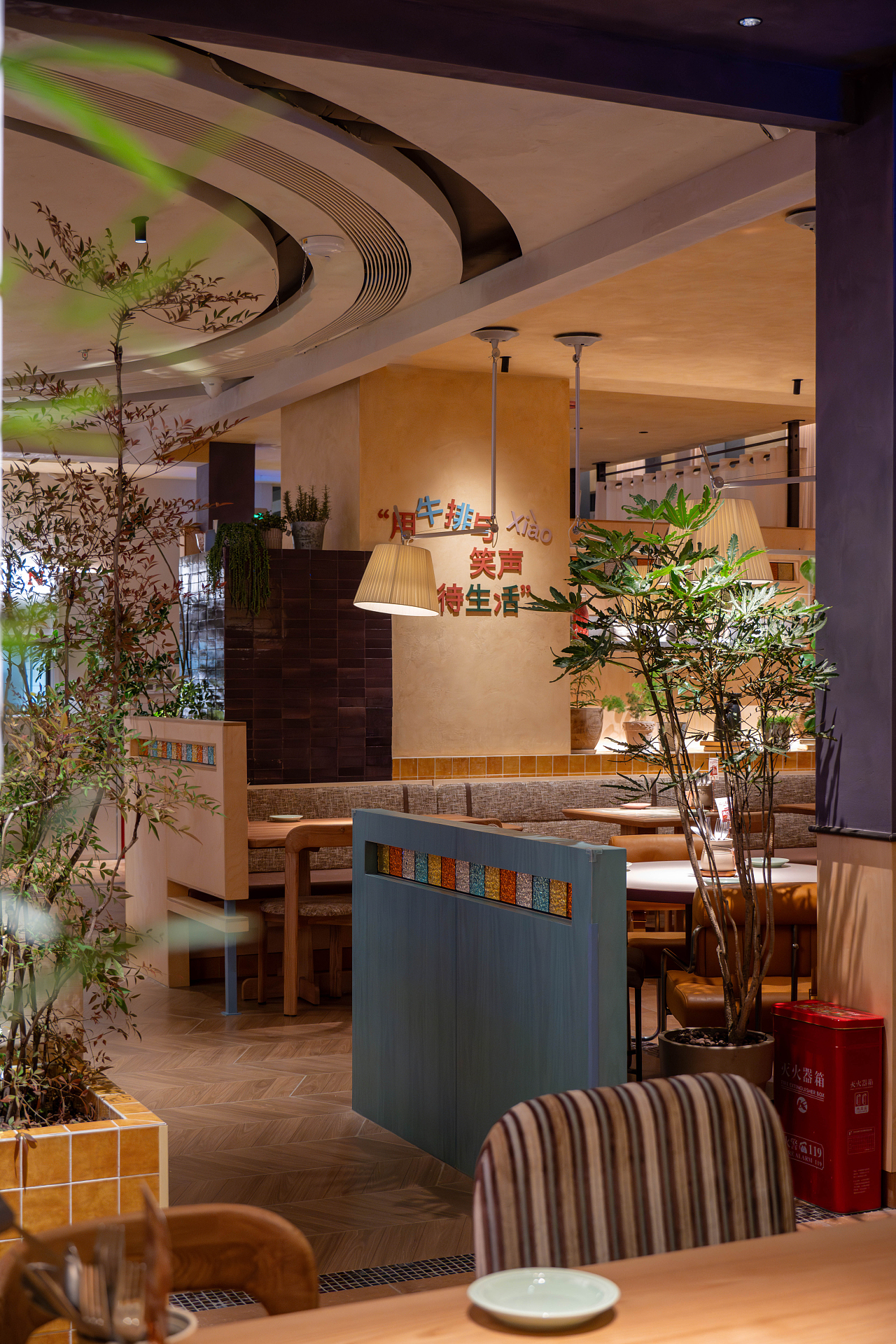 山野设计 × 战斧牛排（图ZNDA2Mjg1NzQ0） - 酒店餐饮设计 - 站酷设计师Shanyedesign原创素材 - 站酷ZCOOL